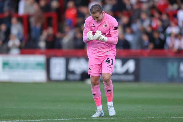 Wigan Athletic goalkeeper Joe Whitworth shows frustration during the Sky Bet League One match Stevenage vs Wigan Athletic at Lamex Stadium, Stevenage, United Kingdom on 10 October 2026

(Photo by Harvey Murphy/News Images)