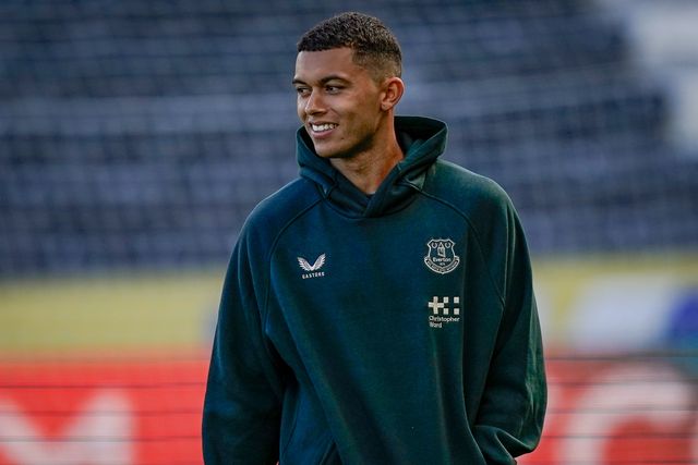 Brennan Johnson of Everton inspects the pitch prior to kick off during the Premier League match Hull City vs Everton at MKM Stadium, Hull, United Kingdom on 11 October 2026

(Photo by Maynard Manyowa/News Images)