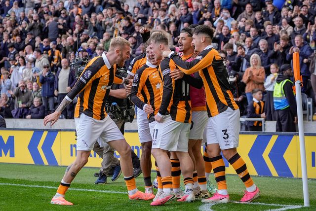 Joe Gelhardt of Hull City celebrates his goal to make it  1-0 during the Premier League match Hull City vs Everton at MKM Stadium, Hull, United Kingdom on 11 October 2026

(Photo by Maynard Manyowa/News Images)