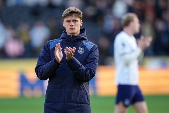 Harrison Armstrong of Everton applauds the fans after the final whistle  during the Premier League match Hull City vs Everton at MKM Stadium, Hull, United Kingdom on 11 October 2026

(Photo by Maynard Manyowa/News Images)