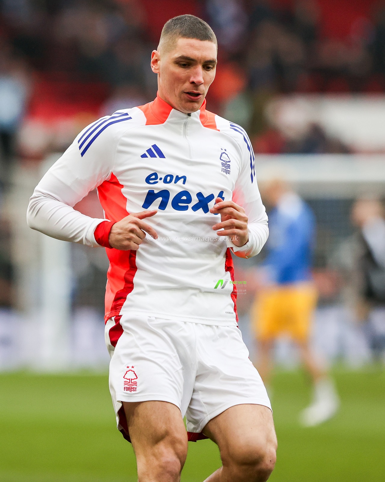 Nikola Milenkovic of Nottingham Forest warms up prior to the Premier League match Nottingham Forest vs Brighton and Hove Albion at City Ground, Nottingham, United Kingdom, 1st February 2025

(Photo by Alfie Cosgrove/News Images)