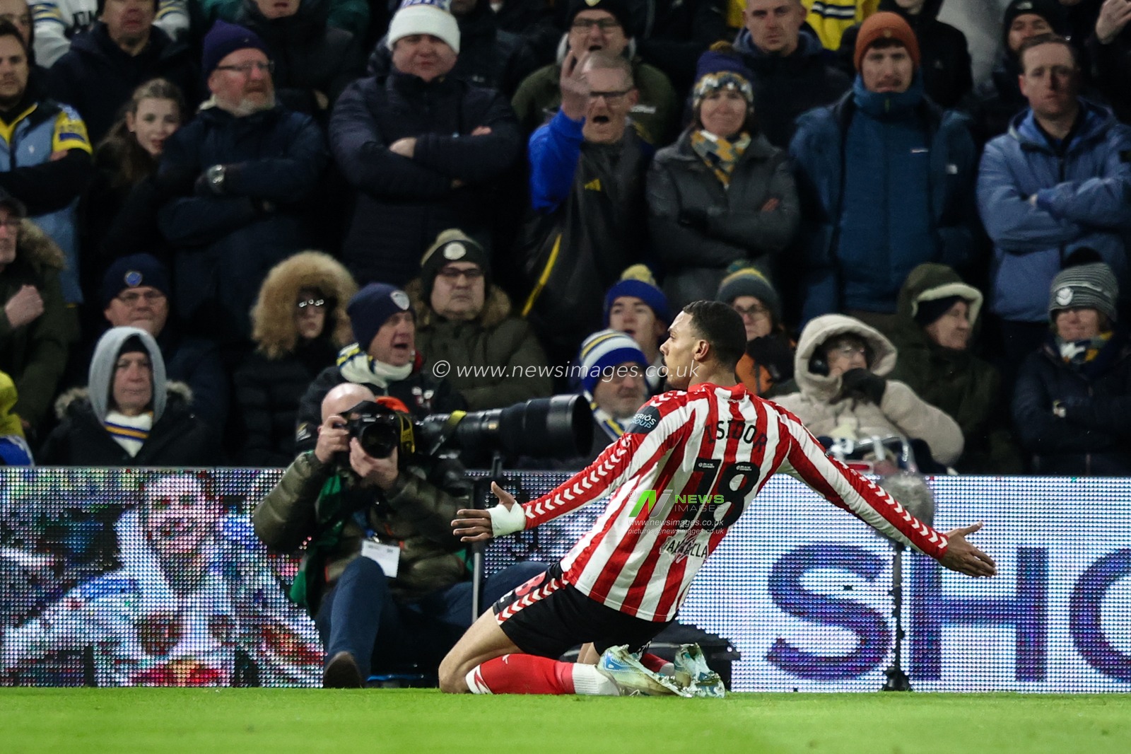 Wilson Isidor of Sunderland slides in to celebrate his goal to make it 0-1 during the Sky Bet Championship match Leeds United vs Sunderland at Elland Road, Leeds, United Kingdom, 17th February 2025

(Photo by Alfie Cosgrove/News Images)