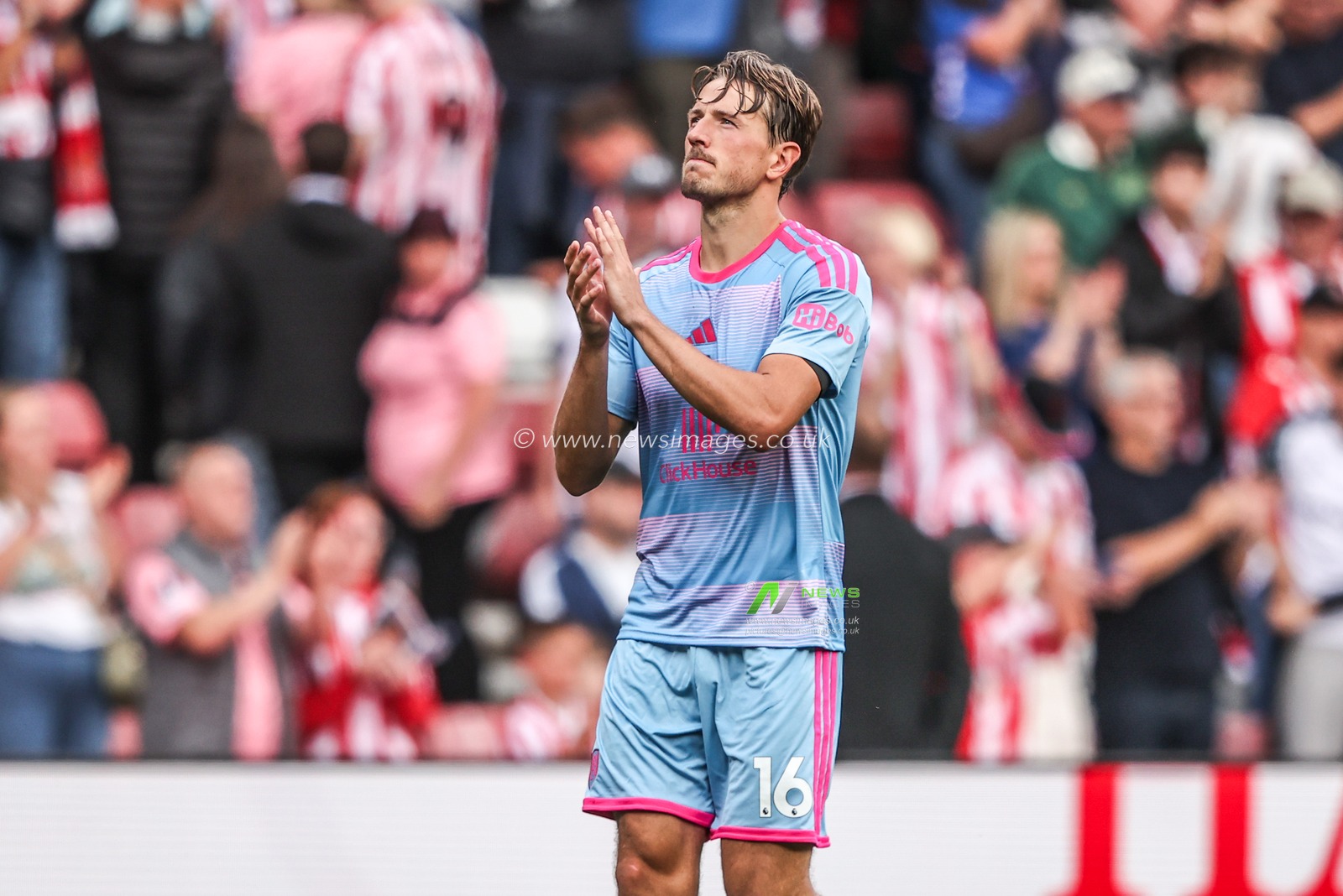 Premier League: Sunderland v Fulham