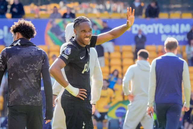 Mathys Tel of Tottenham Hotspur applauds the fans after the final whistle  during the Premier League match Wolverhampton Wanderers vs Tottenham Hotspur at Molineux, Wolverhampton, United Kingdom on 25 April 2026

(Photo by Maynard Manyowa/News Images)