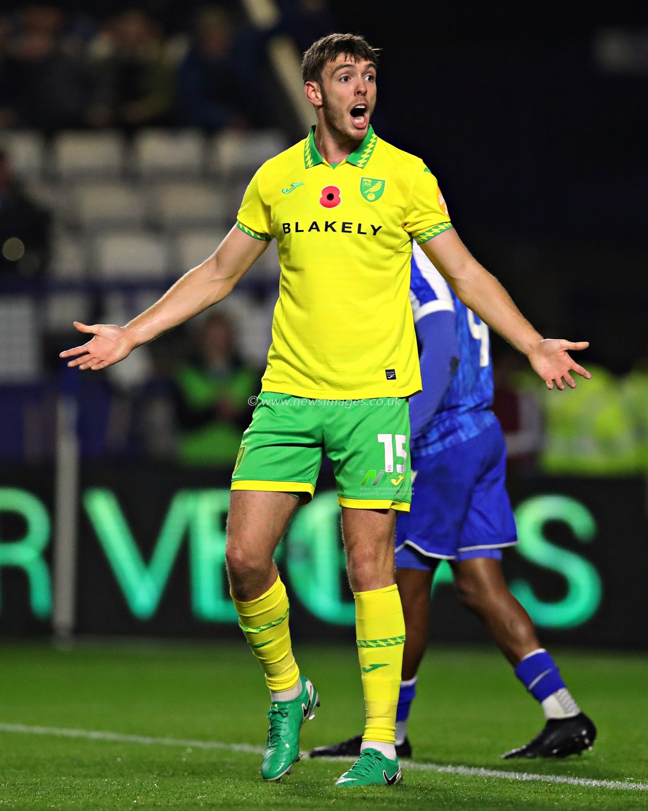 Ruairi McConville of Norwich City appeals during the Sky Bet Championship match Sheffield Wednesday vs Norwich City at Hillsborough, Sheffield, United Kingdom, 5th November 2025(Photo by Sam Eaden/News Images)*** GER AUT SUI OUT ***