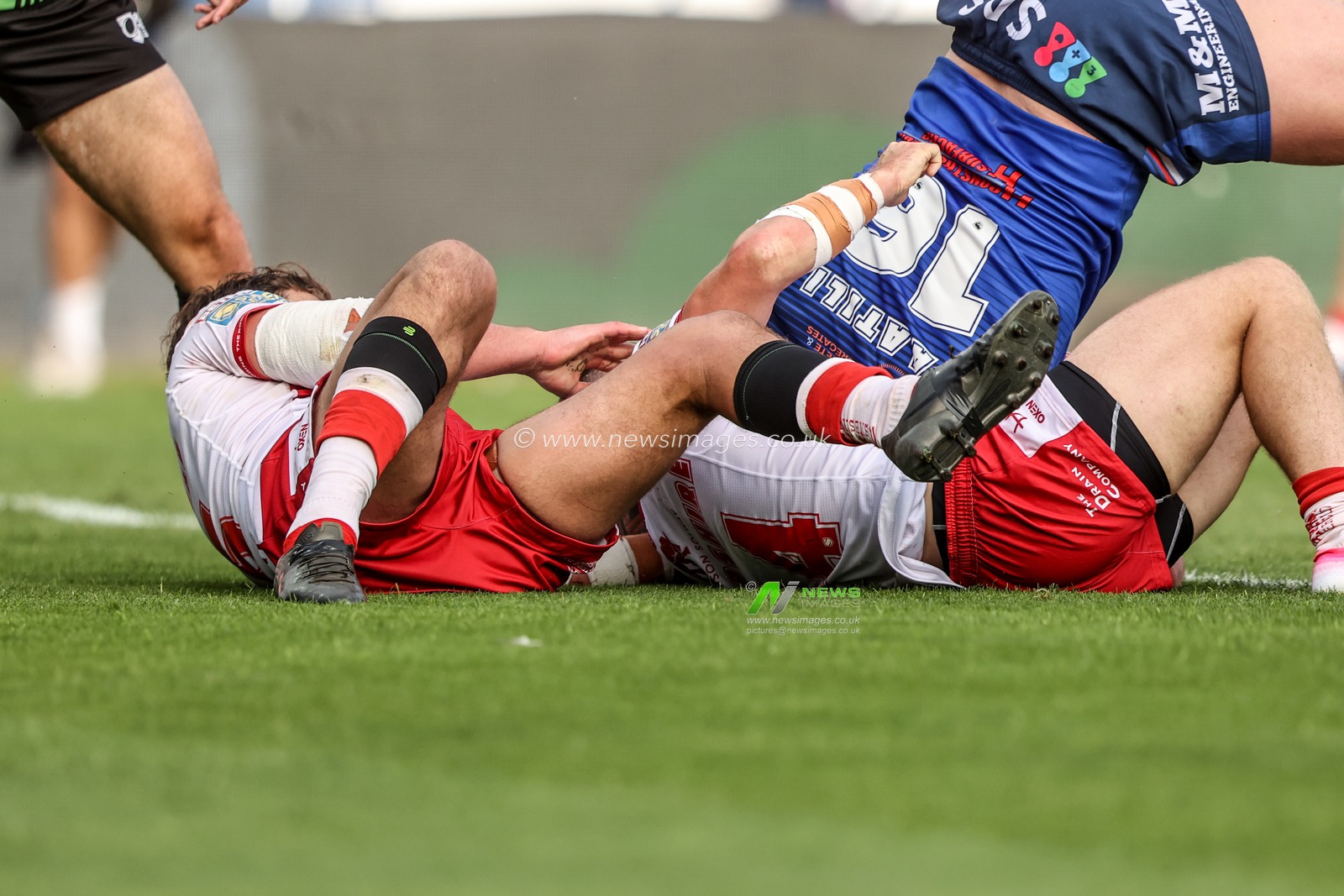 Betfred Super League round 18 Hull KR v Wakefield Trinity