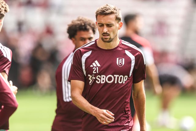 Timothy Castagne of Fulham in the pregame warmup session during the Premier League match Sunderland vs Fulham at Stadium Of Light, Sunderland, United Kingdom on 30 August 2026

(Photo by Alfie Cosgrove/News Images)