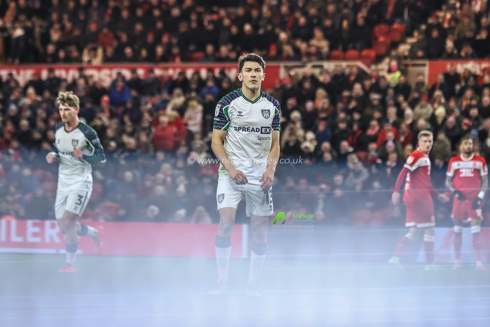 Luke O'Nien of Sunderland during the Sky Bet Championship match Middlesbrough vs Sunderland at Riverside Stadium, Middlesbrough, United Kingdom, 3rd February 2025

(Photo by Alfie Cosgrove/News Images)