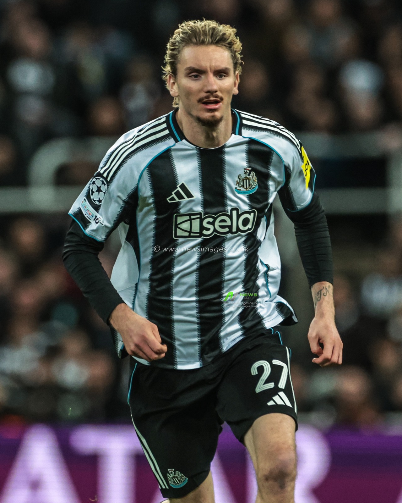 Nick Woltemade of Newcastle United during the UEFA Champions League Matchday 3 of 8 Newcastle United vs Benfica at St. James's Park, Newcastle, United Kingdom, 21st October 2025

(Photo by Mark Cosgrove/News Images)