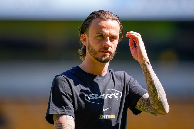 James Maddison of Tottenham Hotspur inspects the pitch prior to kick off during the Premier League match Wolverhampton Wanderers vs Tottenham Hotspur at Molineux, Wolverhampton, United Kingdom on 25 April 2026

(Photo by Maynard Manyowa/News Images)