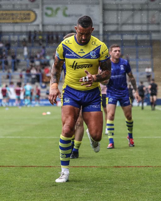 Paul Vaughan of Warrington Wolves during pre-game warm up during the Betfred Super League round 15 match Warrington Wolves vs Huddersfield Giants at Halliwell Jones Stadium, Warrington, United Kingdom, 21st June 2025

(Photo by Alfie Cosgrove/News Images)
