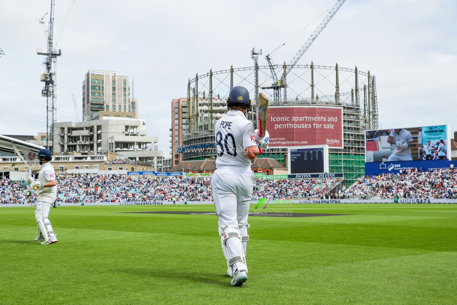Ollie Pope of England takes to the field prior to the 5th Rothesay Test Match day 4 England vs India at The Kia Oval, London, United Kingdom, 3rd August 2025

(Photo by Izzy Poles/News Images)
