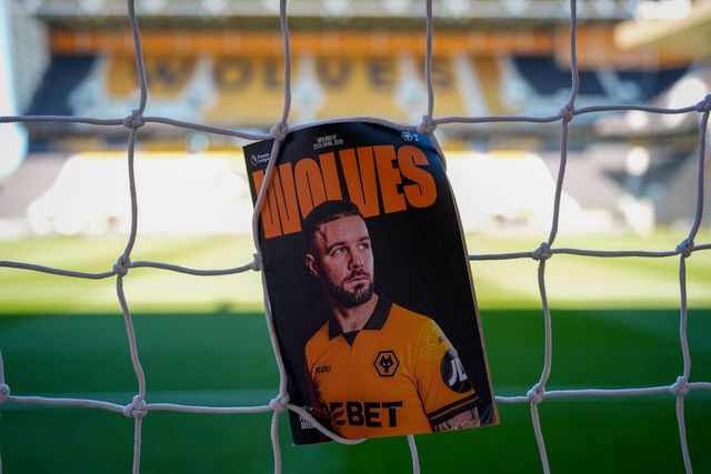 Adam Armstrong of Wolverhampton Wanderers in the match day program during the Premier League match Wolverhampton Wanderers vs Tottenham Hotspur at Molineux, Wolverhampton, United Kingdom on 25 April 2026

(Photo by Maynard Manyowa/News Images)