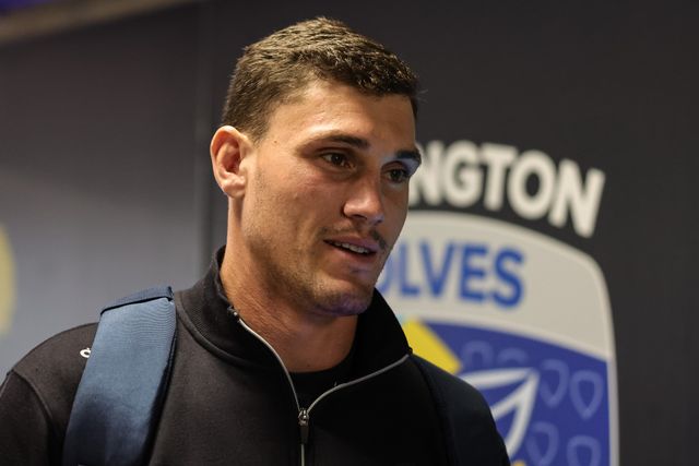 Sam Stone of Warrington Wolves arrives during the Betfred Super League round 9 match Warrington Wolves vs Wigan Warriors at The Halliwell Jones Stadium, Warrington, United Kingdom on 24 April 2026

(Photo by Mark Cosgrove/News Images)