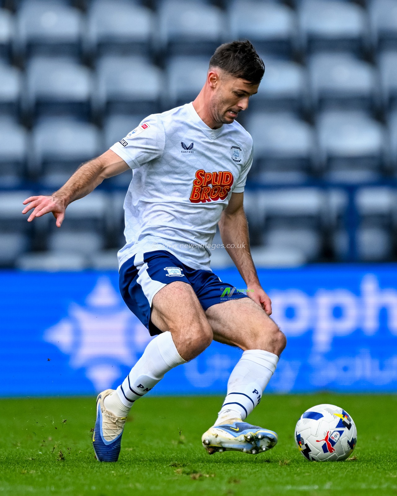 Andrew Hughes of Preston North End during the Sky Bet Championship match Preston North End vs Charlton Athletic at Deepdale, Preston, United Kingdom, 4th October 2025

(Photo by Adam Gee/News Images)