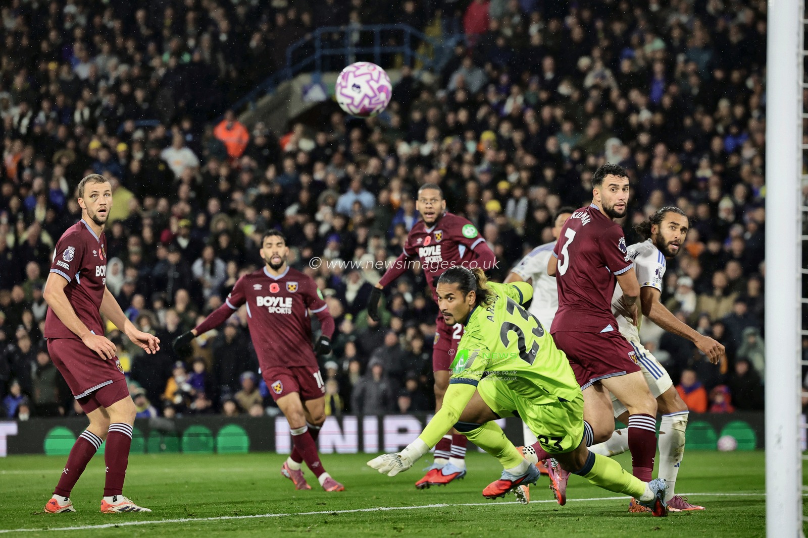West Ham United goalkeeper Alphonse Areola watches the ball go just wide of goal during the Premier League match Leeds United vs West Ham United at Elland Road, Leeds, United Kingdom, 24th October 2025

(Photo by Mark Cosgrove/News Images)