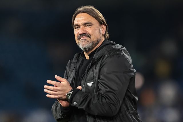 Daniel Farke manager of Leeds United celebrates the 3-1 win with the fans as Leeds United guarantee their safety in the Premier League during the Premier League match Leeds United vs Burnley at Elland Road, Leeds, United Kingdom on 01 May 2026

(Photo by Mark Cosgrove/News Images)