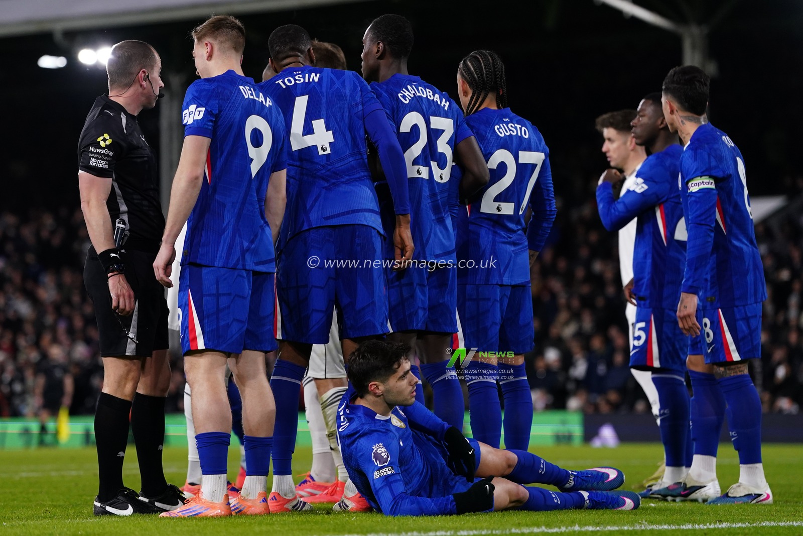 during the Premier League match Fulham vs Chelsea at Craven Cottage, London, United Kingdom, 7th January 2026

(Photo by Harvey Murphy/News Images)

*** GER AUT SUI OUT ***