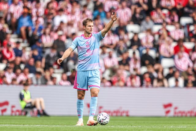 Joachim Andersen of Fulham during the Premier League match Sunderland vs Fulham at Stadium Of Light, Sunderland, United Kingdom on 30 August 2026

(Photo by Alfie Cosgrove/News Images)