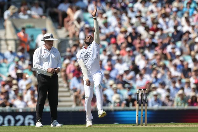 Jofra Archer of England delivers the ball during the 2nd Rothesay Test Match Day 3 match England vs New Zealand at The Kia Oval, London, United Kingdom on 19 June 2026

(Photo by Mark Cosgrove/News Images)