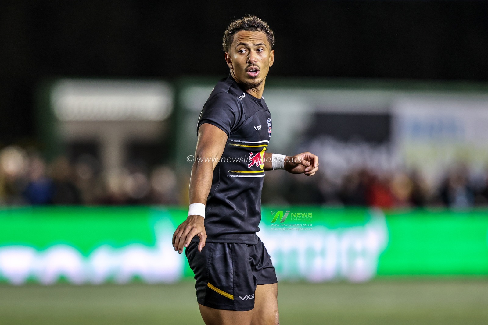 Harrison Obatoyinbo of Newcastle Red Bulls during the Premiership Rugby Cup match Newcastle Red Bulls vs Leicester Tigers at Kingston Park, Newcastle, United Kingdom, 31st October 2025

(Photo by Alfie Cosgrove/News Images)

*** GER AUT SUI OUT ***