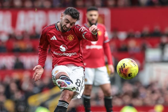 Bruno Fernandes of Manchester United takes a free kick at goal during the Premier League match Manchester United vs Crystal Palace at Old Trafford, Manchester, United Kingdom on 01 March 2026

(Photo by Mark Cosgrove/News Images)