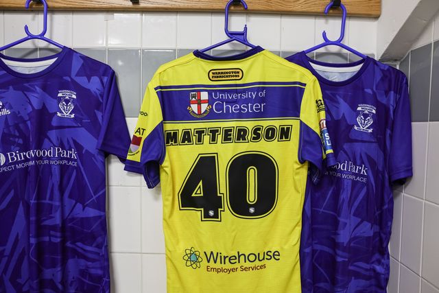 during the Betfred Super League Round 20 Leigh Leopards vs Warrington Wolves at Leigh Sports Village, Leigh, United Kingdom, 1st August 2025

(Photo by Mark Cosgrove/News Images)