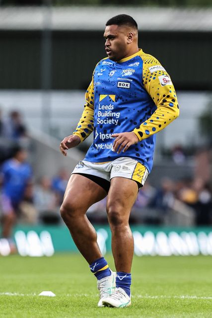 Sam Lisone of Leeds Rhinos in the pre-game warm up during the Betfred Super League round 23 match Leeds Rhinos vs Hull KR at Headingley Stadium, Leeds, United Kingdom, 21st August 2025

(Photo by Alfie Cosgrove/News Images)