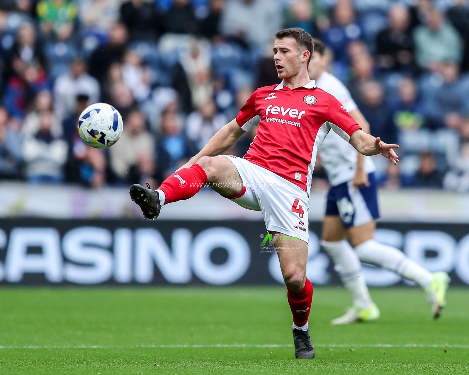 Adam Randell of Bristol City controls the ball during the Sky Bet Championship match Preston North End vs Bristol City at Deepdale, Preston, United Kingdom, 27th September 2025

(Photo by Jorge Horsted/News Images)