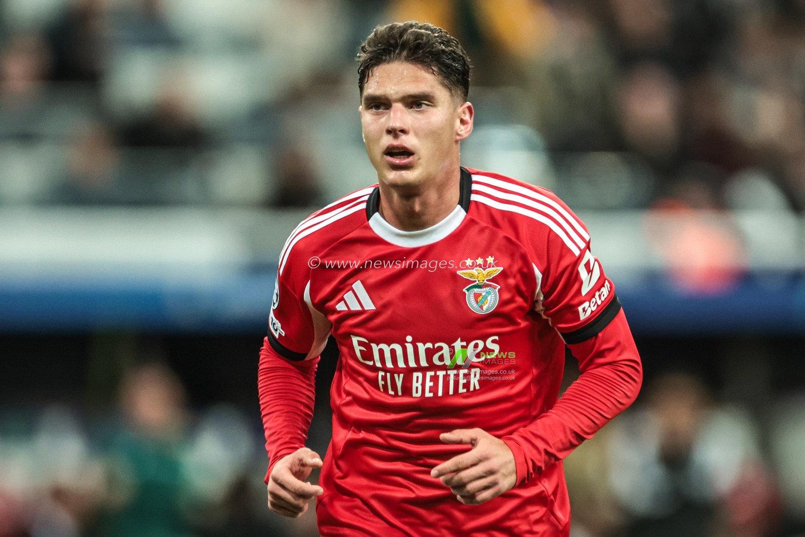 Heorhiy Sudakov of Benfica during the UEFA Champions League Matchday 3 of 8 Newcastle United vs Benfica at St. James's Park, Newcastle, United Kingdom, 21st October 2025

(Photo by Mark Cosgrove/News Images)