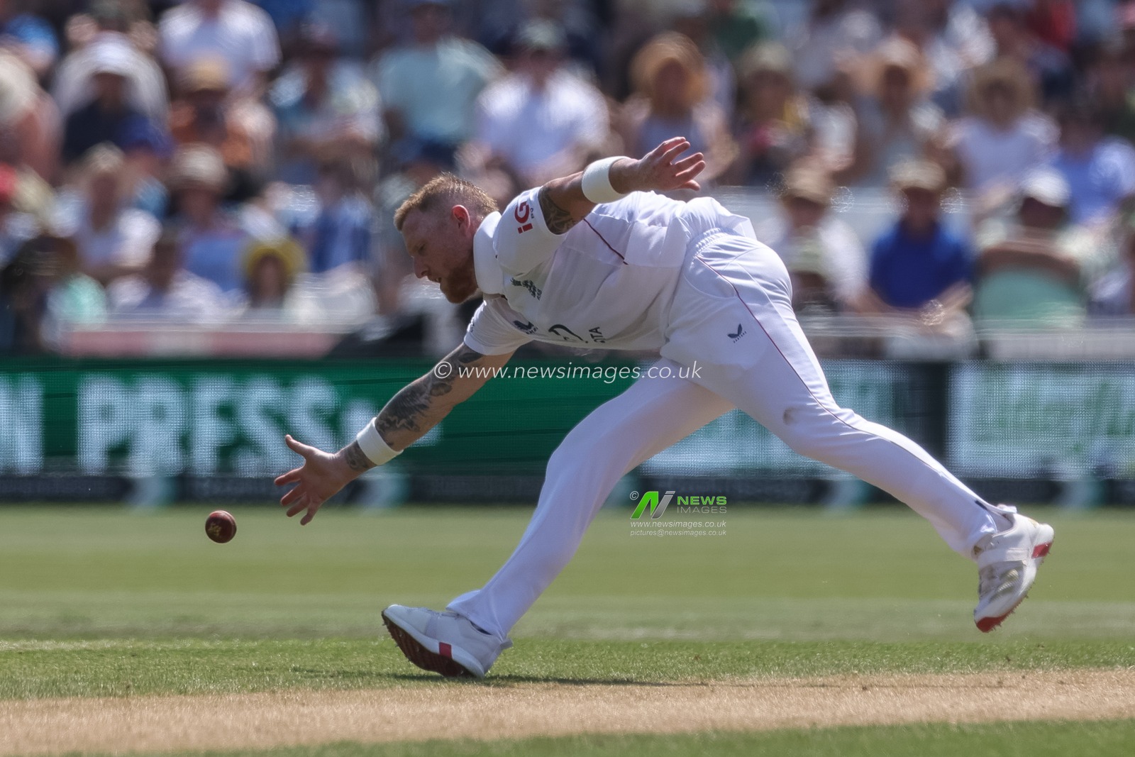 England captain Ben Stokes fields the ball during the 3rd Rothesay Test Match Day 2 match England vs New Zealand at Trent Bridge, Nottingham, United Kingdom on 26 June 2026

(Photo by Mark Cosgrove/News Images)
