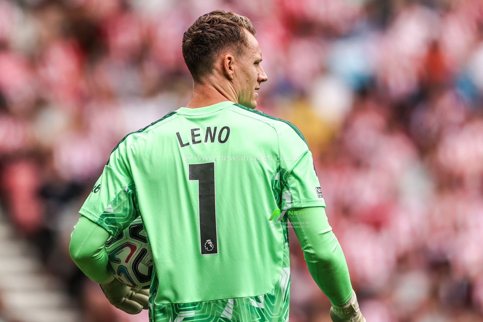 Fulham goalkeeper Bernd Leno during the Premier League match Sunderland vs Fulham at Stadium Of Light, Sunderland, United Kingdom on 30 August 2026

(Photo by Alfie Cosgrove/News Images)