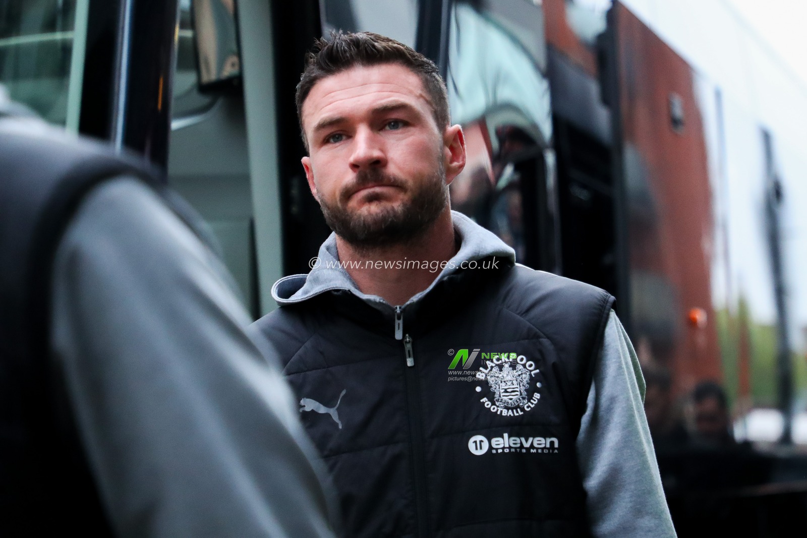 Richard O'Donnell of Blackpool arrives at Gaughan Group Stadium prior to the Sky Bet League 1 match Leyton Orient vs Blackpool at Gaughan Group Stadium, London, United Kingdom, 9th November 2024

(Photo by Izzy Poles/News Images)