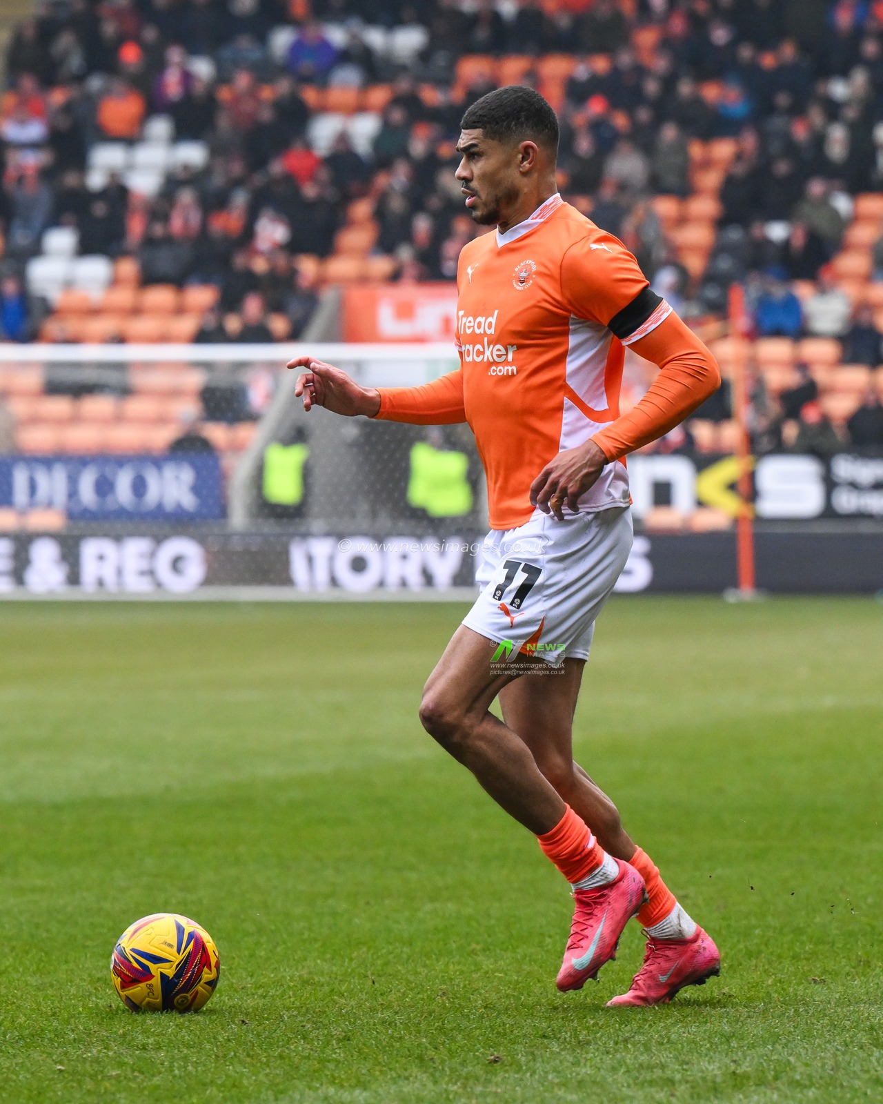 Ashley Fletcher of Blackpool in action during the Sky Bet League 1 match Blackpool vs Huddersfield Town at Bloomfield Road, Blackpool, United Kingdom, 18th January 2025

(Photo by Craig Thomas/News Images)