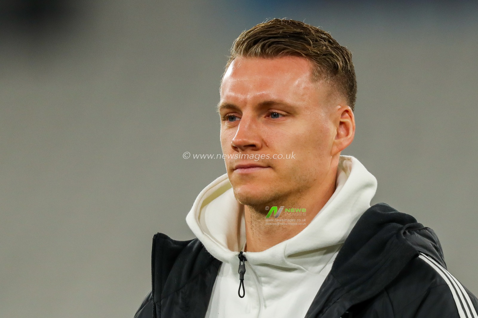 Bernd Leno of Fulham arrives at The London Stadium prior to the Premier League match West Ham United vs Fulham at London Stadium, London, United Kingdom, 14th January 2025

(Photo by Izzy Poles/News Images)