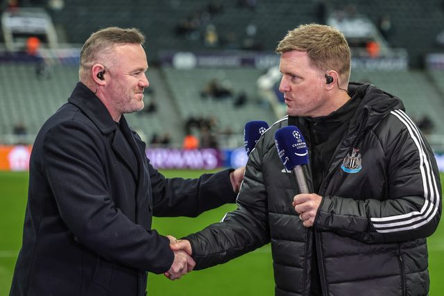 Wayne Rooney shakes hands with Eddie Howe manager of Newcastle United ahead of the UEFA Champions League Last 16 match Newcastle Untied vs Barcelona at St. James's Park, Newcastle, United Kingdom on 10 March 2026

(Photo by Mark Cosgrove/News Images)