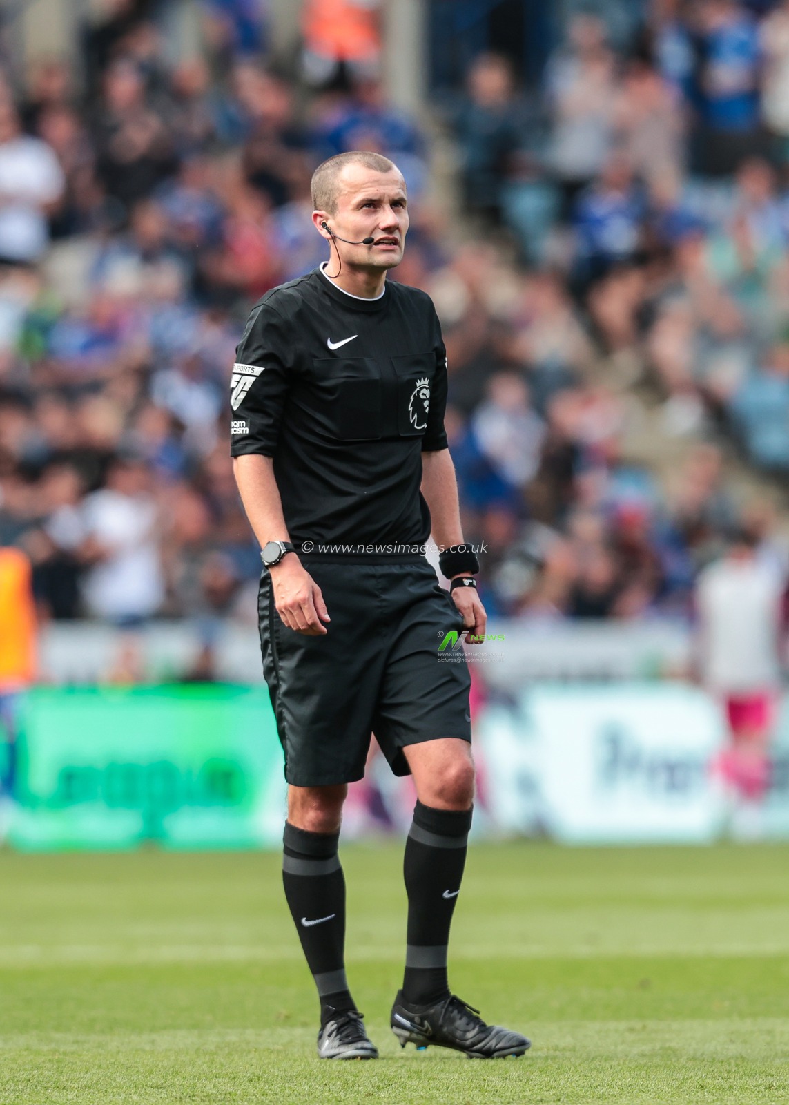 referee Andre Kitchen during the Premier League match Leicester City vs Ipswich Town at King Power Stadium, Leicester, United Kingdom, 18th May 2025

(Photo by Richard Bierton/News Images)