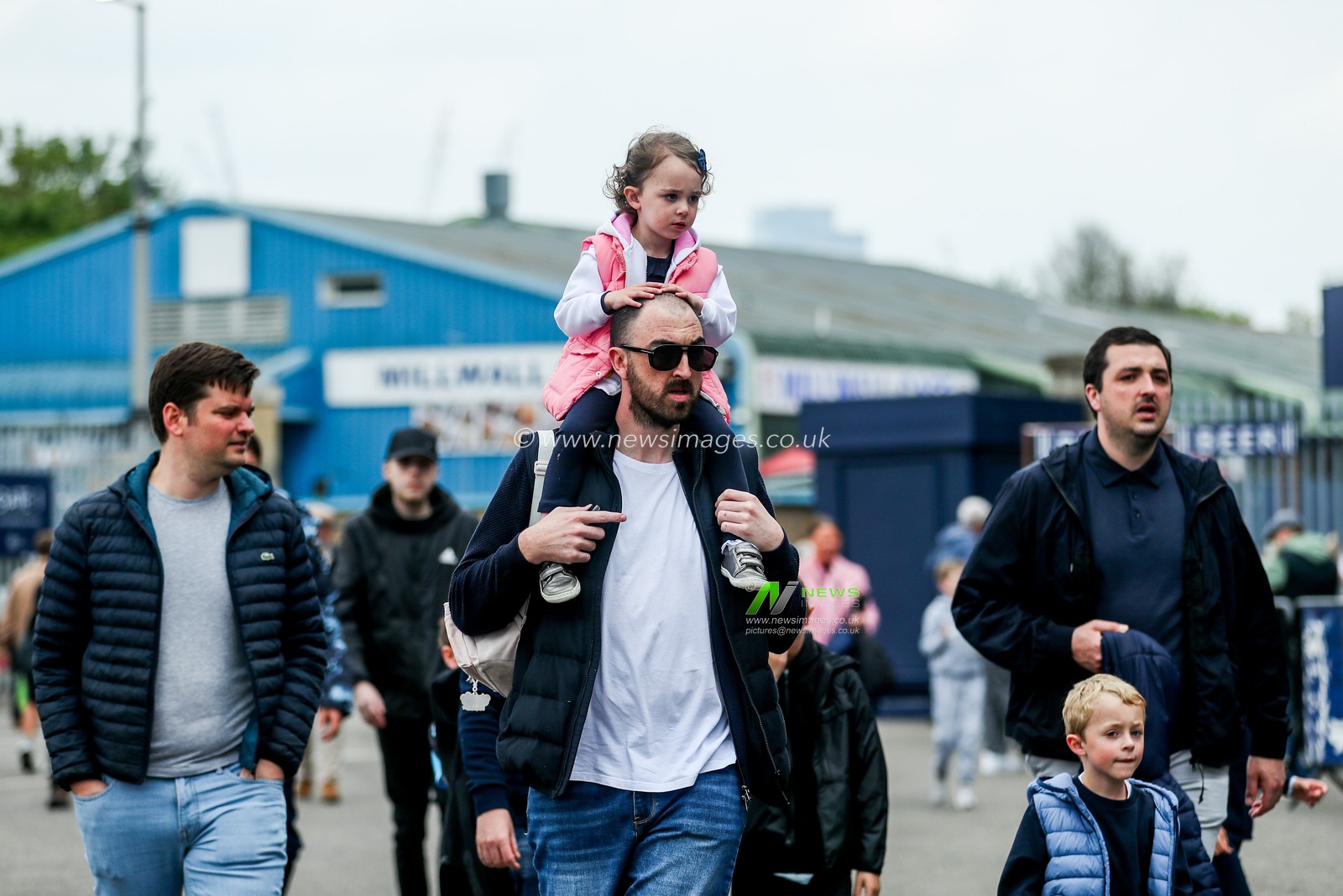 Fans arrive at The Den prior to the Sky Bet Championship match Millwall vs Norwich City at The Den, London, United Kingdom, 21st April 2025

(Photo by Izzy Poles/News Images)