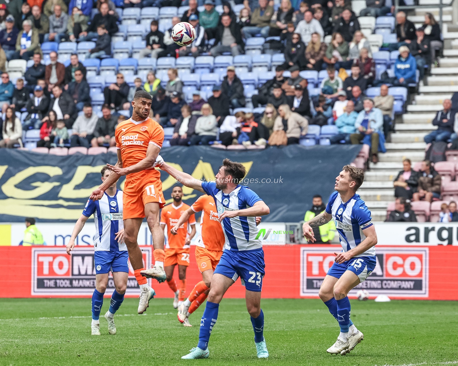 Ashley Fletcher of Blackpool heads on goal during the Sky Bet League 1 match Wigan Athletic vs Blackpool at The Brick Community Stadium, Wigan, United Kingdom, 26th April 2025

(Photo by Mark Cosgrove/News Images)