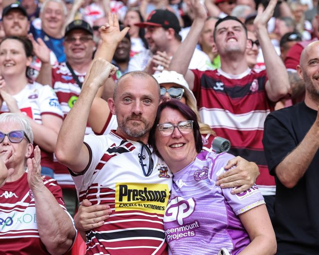 Wigan fans celebrate the try of Jack Farrimond of Wigan Warriors during the Betfred Challenge Cup Final match Wigan Warriors vs Hull KR at Wembley Stadium, London, United Kingdom on 30 May 2026

(Photo by Mark Cosgrove/News Images)