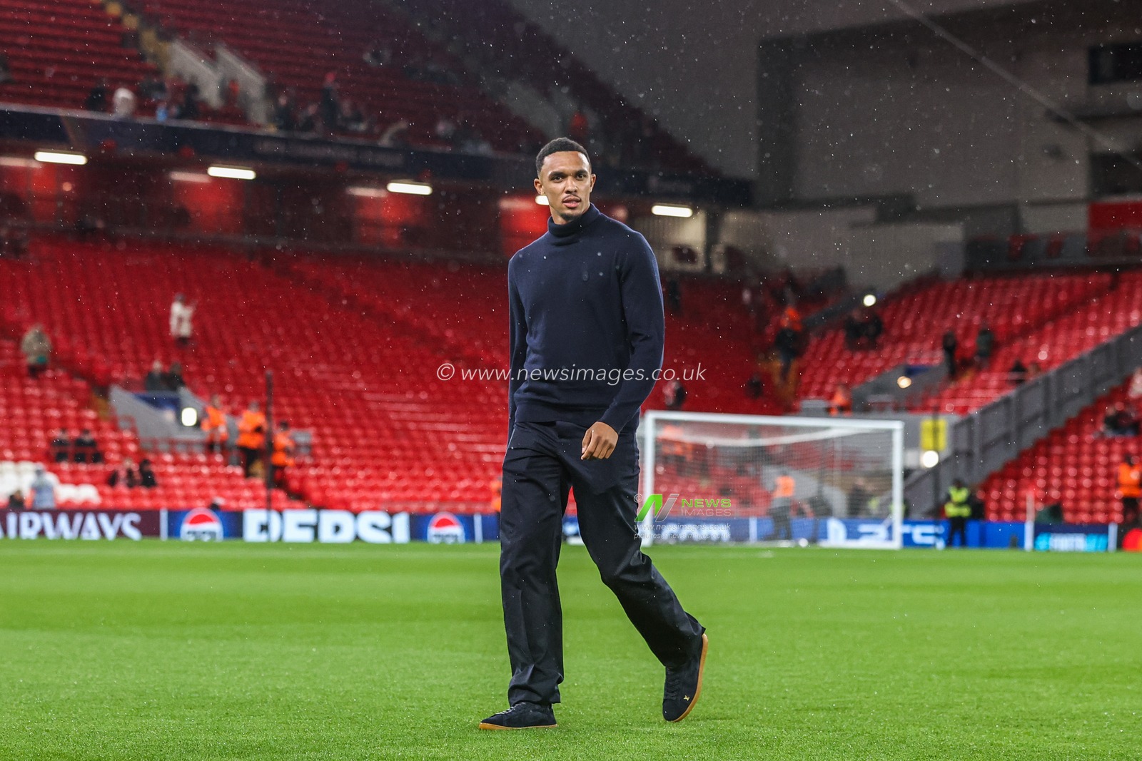 Trent Alexander-Arnold of Real Madrid arrives during the UEFA Champions League Matchday 4 of 8 Liverpool vs Real Madrid at Anfield, Liverpool, United Kingdom, 4th November 2025

(Photo by Alfie Cosgrove/News Images)

*** GER AUT SUI OUT ***
