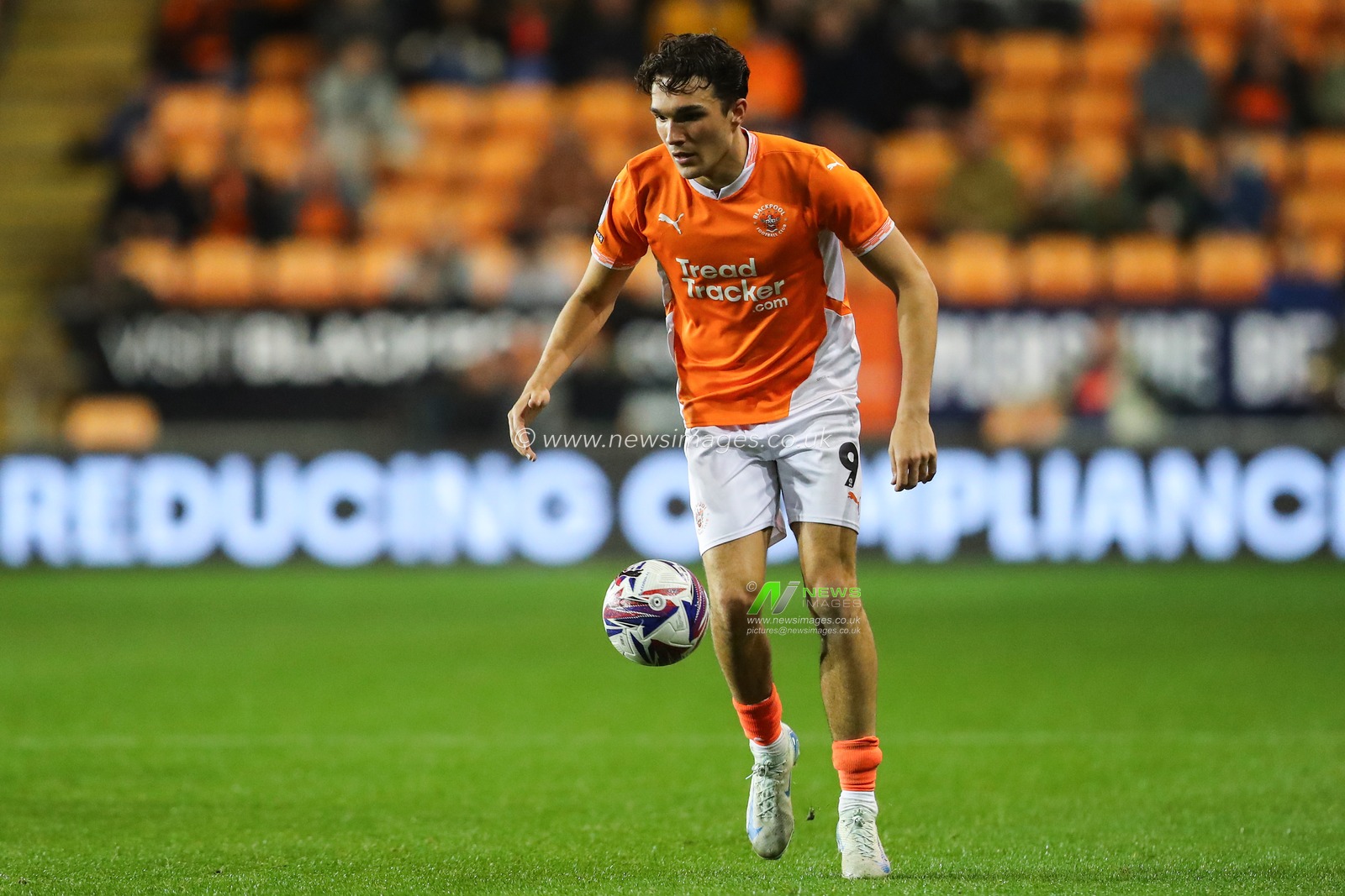 Kyle Joseph of Blackpool controls the ball during the Sky Bet League 1 match Blackpool vs Wigan Athletic at Bloomfield Road, Blackpool, United Kingdom, 28th October 2024

(Photo by Gareth Evans/News Images)