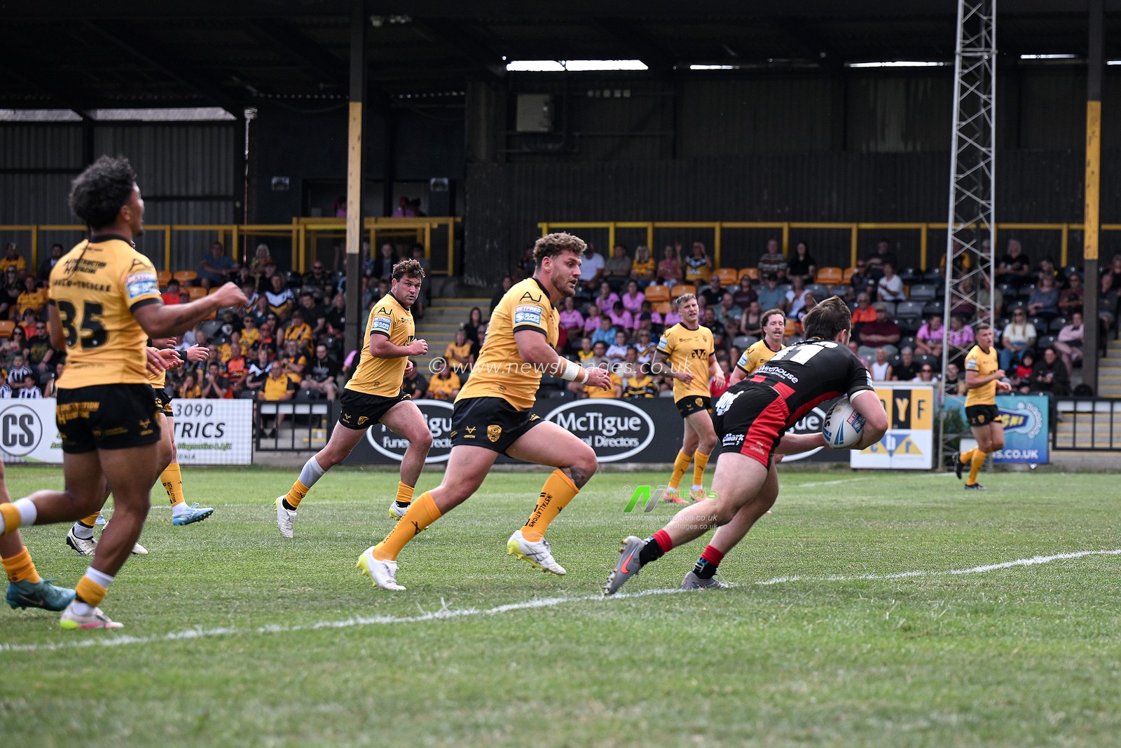 Betfred Super League round 21 Castleford Tigers v Warrington Wolves