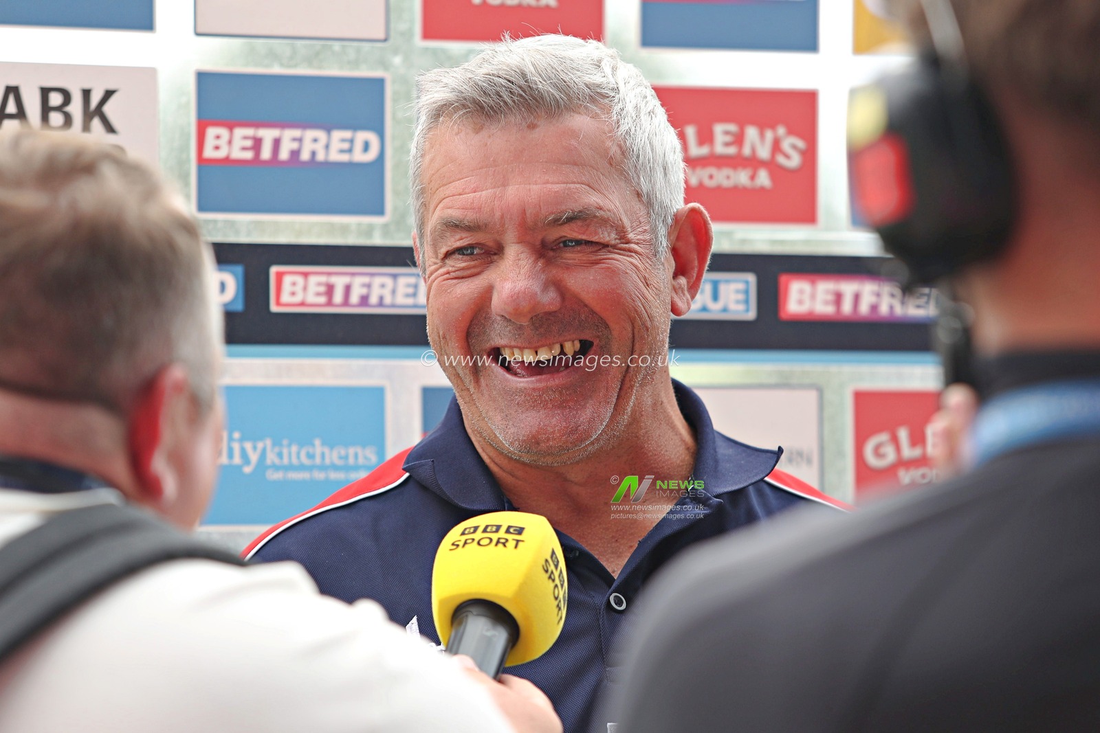 Daryl Powell, Head Coach of Wakefield Trinity is interviewed after the Betfred Super League Round 14 match Wakefield Trinity vs Leigh Leopards at DIY Kitchens Stadium, Wakefield, United Kingdom, 15th June 2025

(Photo by Sam Eaden/News Images)