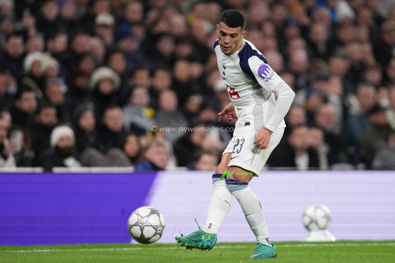Pedro Porro of Tottenham Hotspur during the UEFA Champions league Matchday 7 of 8 Tottenham Hotspur vs Borussia Dortmund at Tottenham Hotspur Stadium, London, United Kingdom, 20th January 2026

(Photo by Harvey Murphy/News Images)