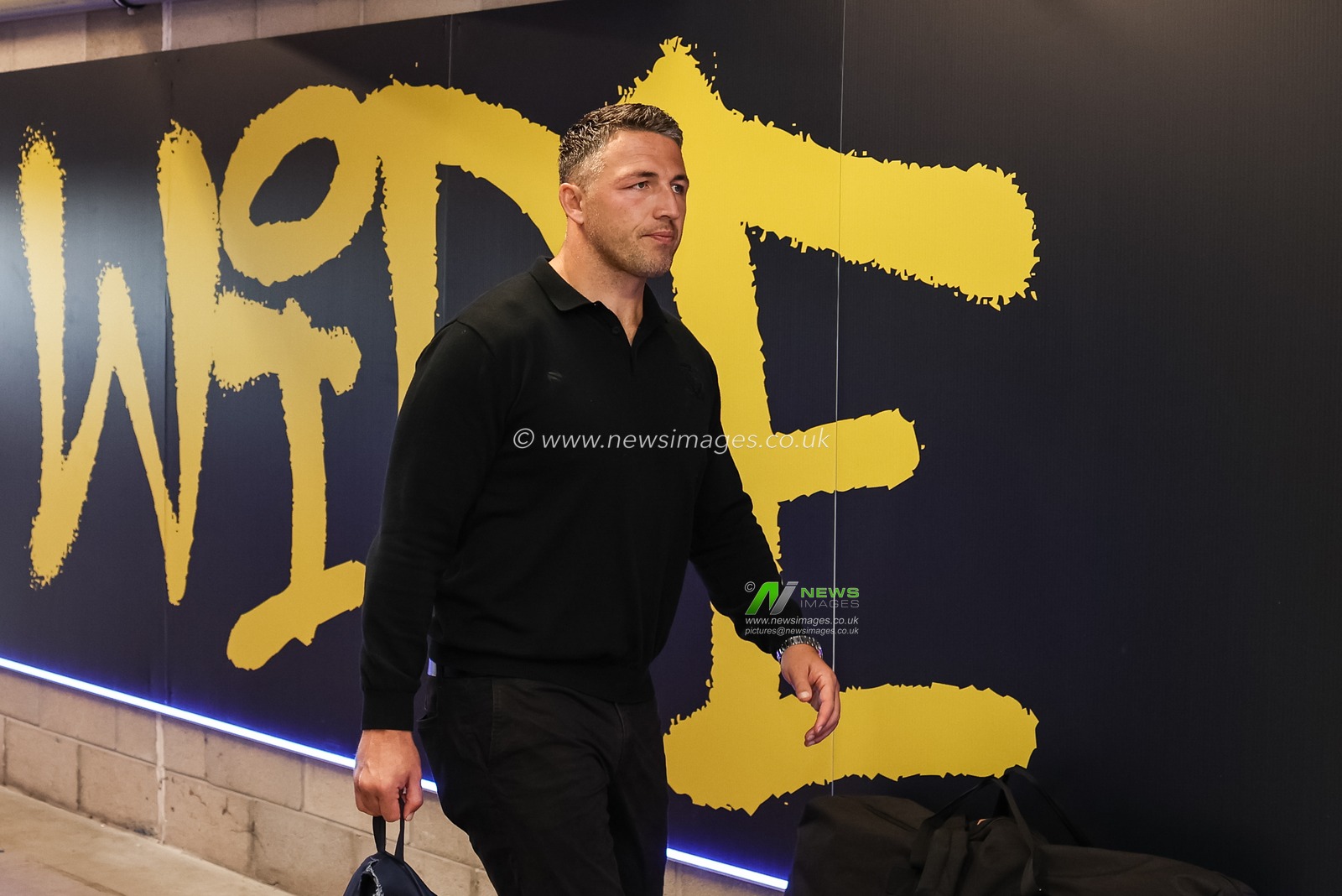 Sam Burgess Head Coach of Warrington Wolves arrives during the Betfred Super League Round 13 match Warrington Wolves vs Castleford Tigers at Halliwell Jones Stadium, Warrington, United Kingdom, 30th May 2025

(Photo by Mark Cosgrove/News Images)