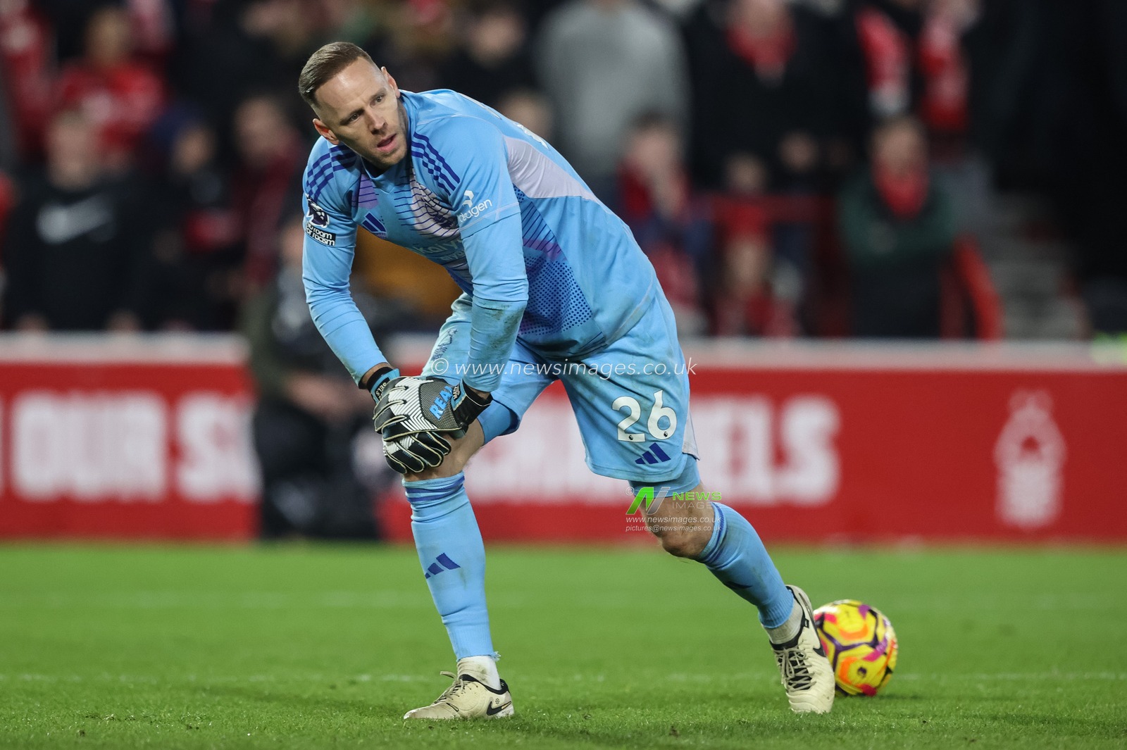 Matz Sels of Nottingham Forest during the Premier League match Nottingham Forest vs Liverpool at City Ground, Nottingham, United Kingdom, 14th January 2025

(Photo by Alfie Cosgrove/News Images)