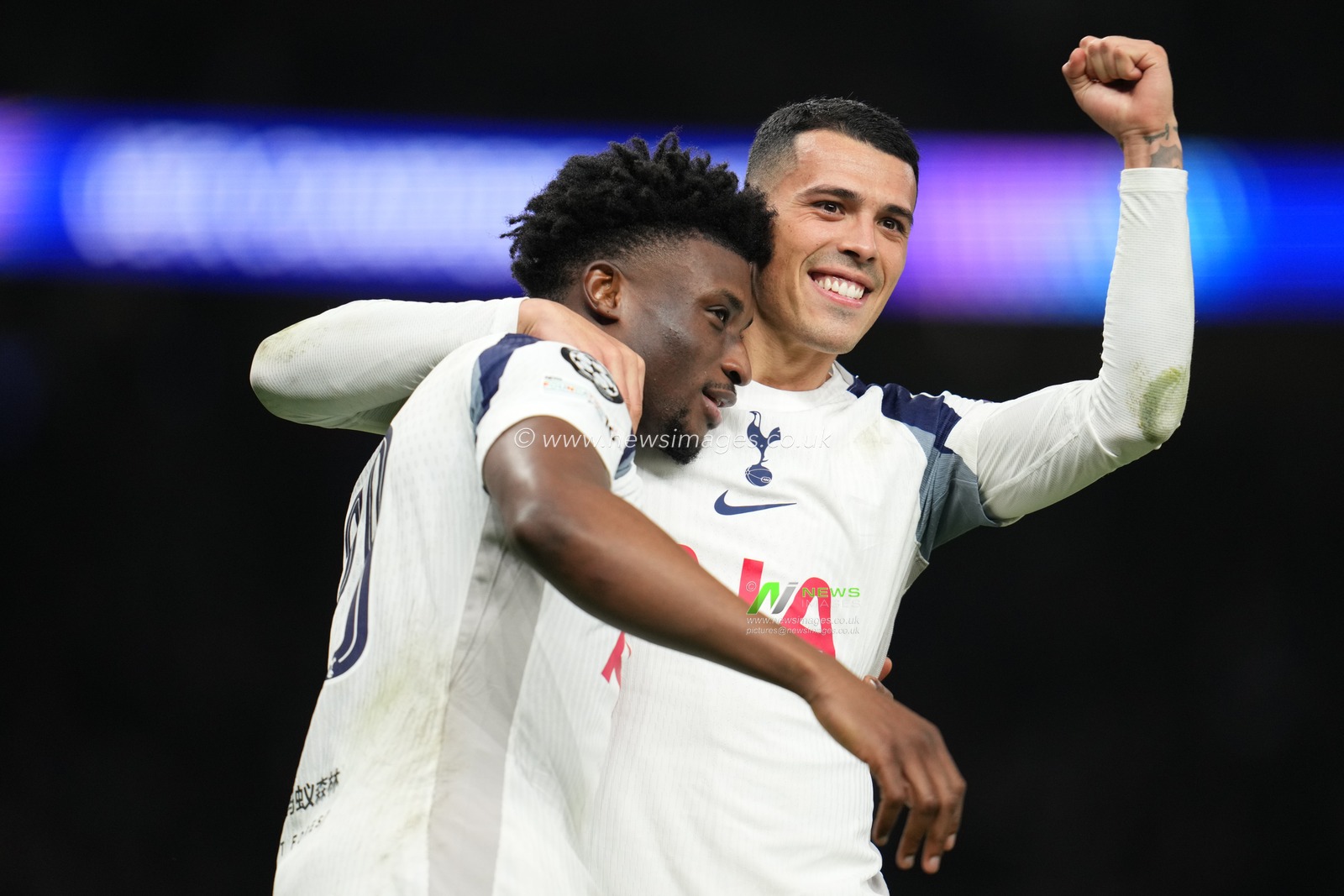 Mohammed Kudus of Tottenham Hotspur and Pedro Porro of Tottenham Hotspur celebrate 2-0 lead during the UEFA Champions League Matchday 6 of 8 Tottenham Hotspur vs Slavia Prague at Tottenham Hotspur Stadium, London, United Kingdom, 9th December 2025

(Photo by Harvey Murphy/News Images)

*** GER AUT SUI OUT ***
