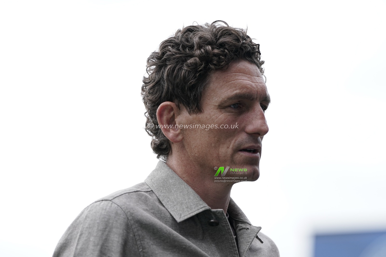 Keith Andrews manager of Brentford ahead of the Pre-season friendly match Queens Park Rangers vs Brentford at Kiyan Prince Foundation Stadium, London, United Kingdom, 2nd August 2025

(Photo by Harvey Murphy/News Images)
