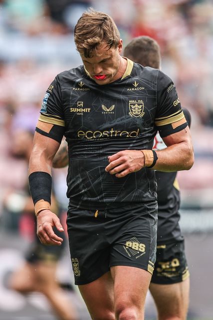 Liam Knight of Hull FC during pre-game warm up during the Betfred Super League Round 19 match Wigan Warriors vs Hull FC at The Brick Community Stadium, Wigan, United Kingdom, 19th July 2025

(Photo by Alfie Cosgrove/News Images)